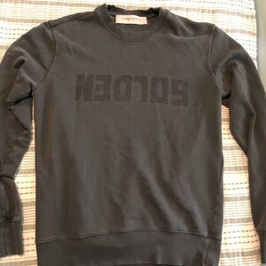 Men’s grey crew neck sweatshirt